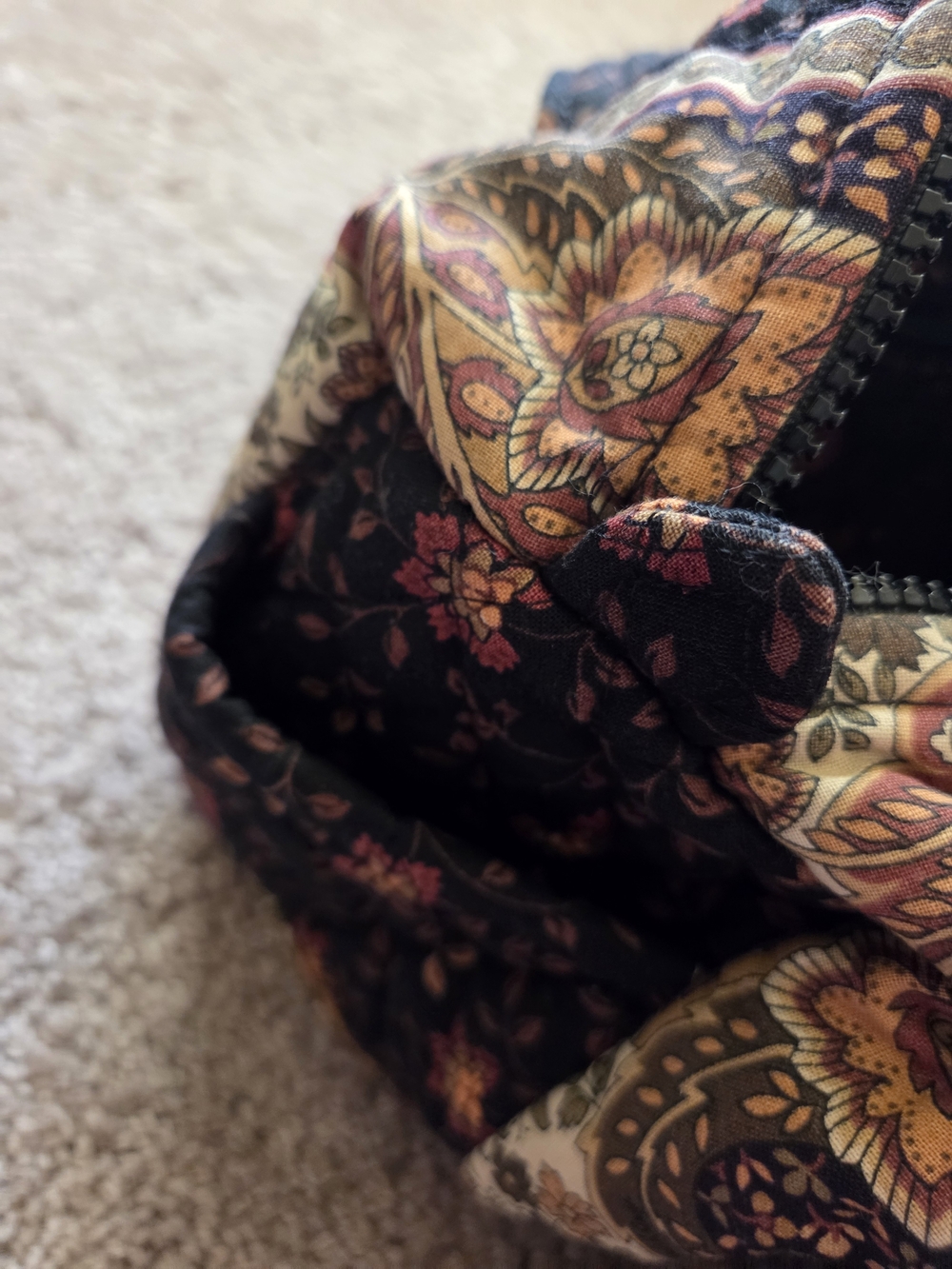 Vintage Vera Bradley Duffle Bag in Black and Brown - Picture 7 of 9